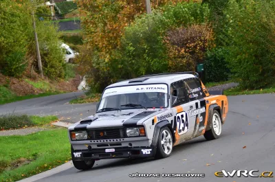 VAZ 215